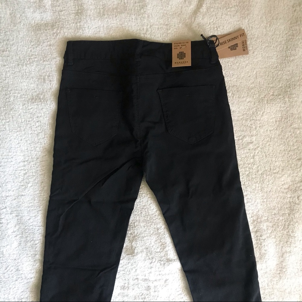 Jeans 👖 - Picture 3 of 4